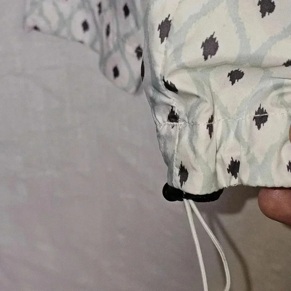 Peter Millar Womens Element E4 Windbreaker Golf Sz Medium - Picture 12 of 15